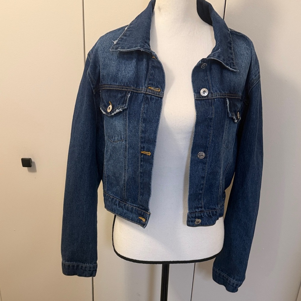 Stylish Women's Blue Denim Jacket